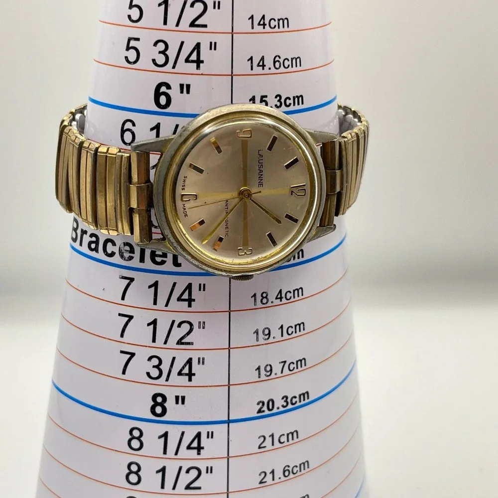 Lausanne Vintage Swiss Made Antimagnetic Watch 10715 Gold Silver READ